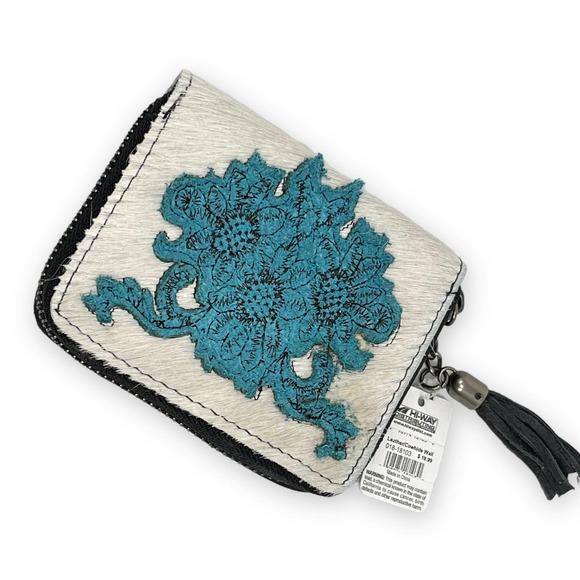 Hiway Distributors Handbags - White Horsehair Western Style Zip Leather Cowhide Card Wallet with Strap